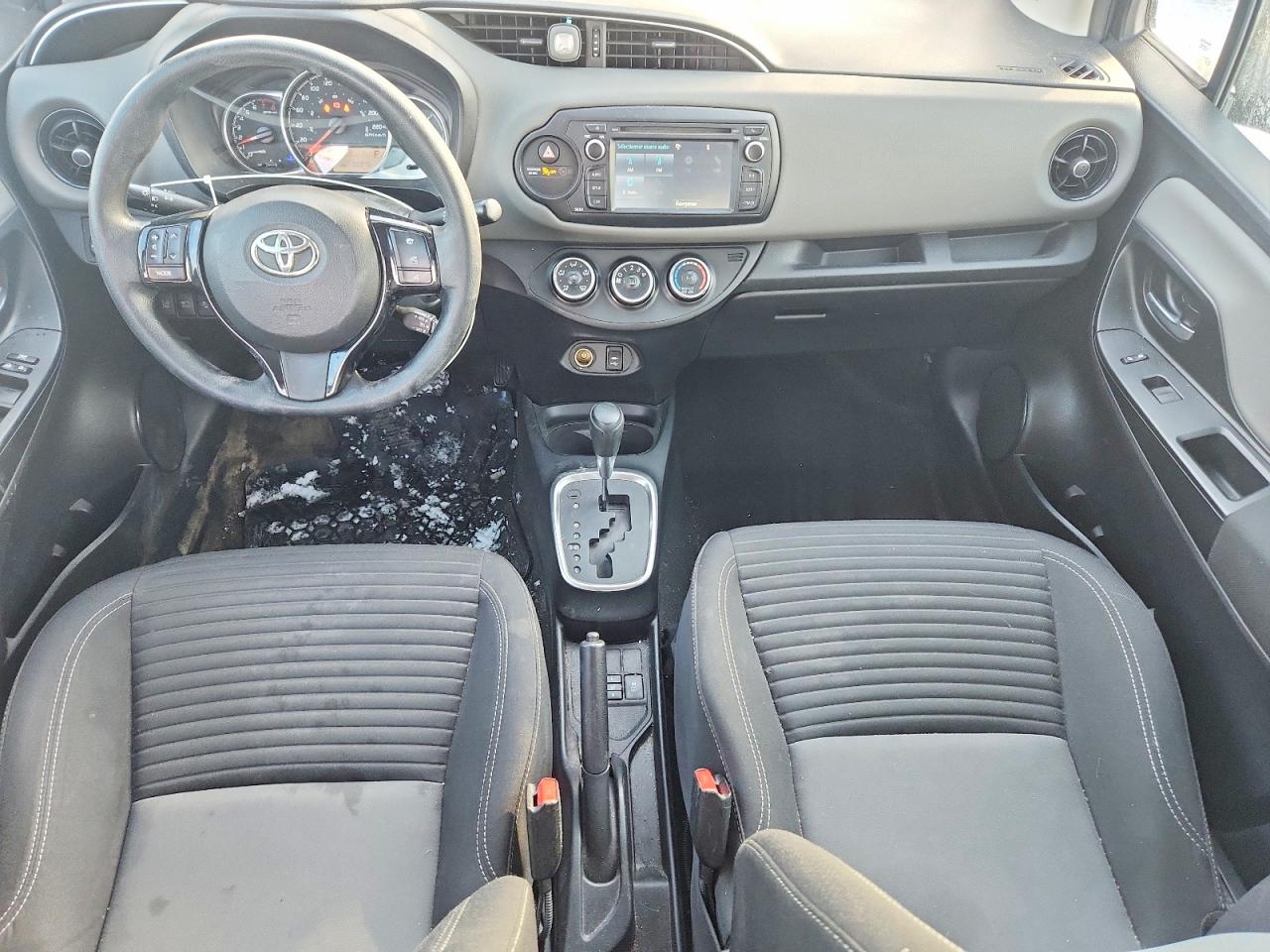 2018 TOYOTA YARIS L photo 8