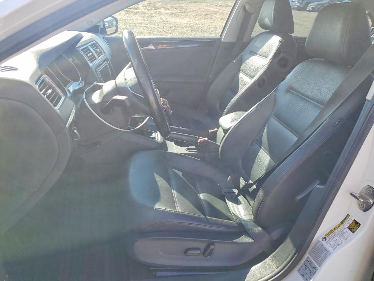 2017 VOLKSWAGEN JETTA SEL photo 7