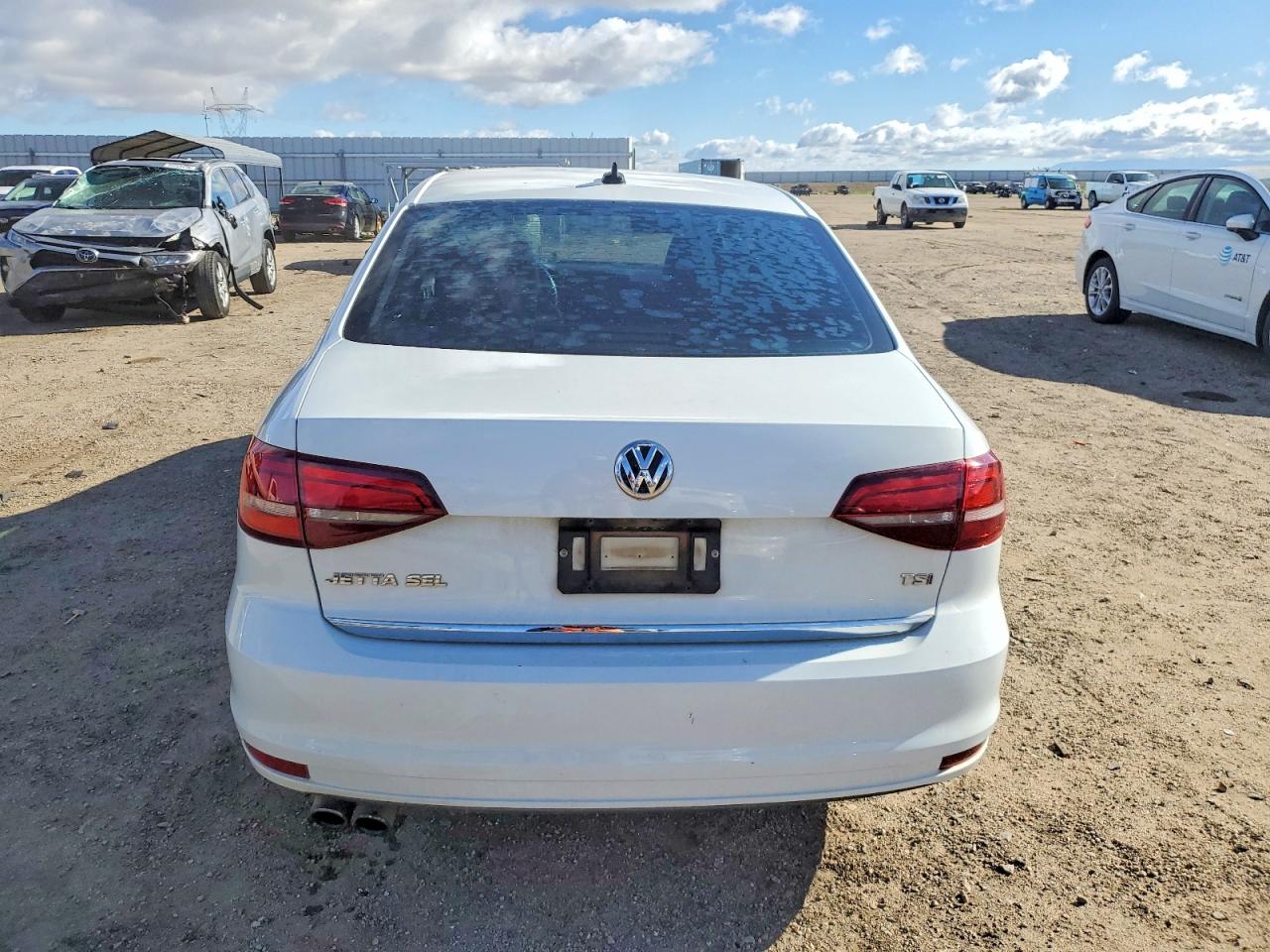 2017 VOLKSWAGEN JETTA SEL photo 6