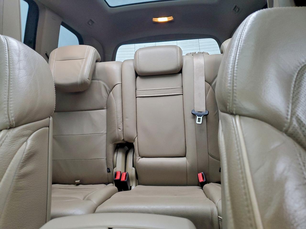 2014 MERCEDES-BENZ GL 550 4MATIC photo 10