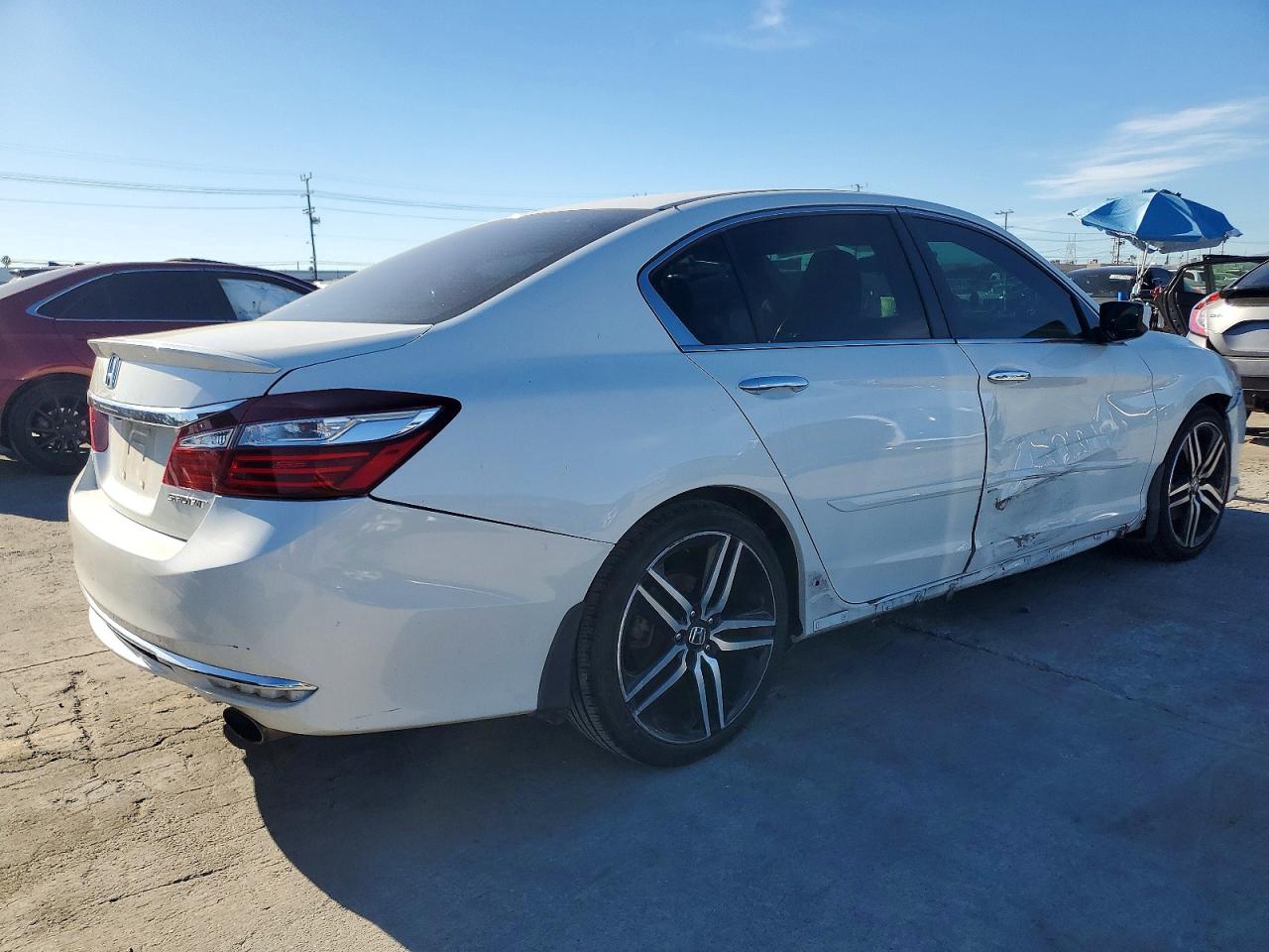 2016 HONDA ACCORD SPORT photo 3
