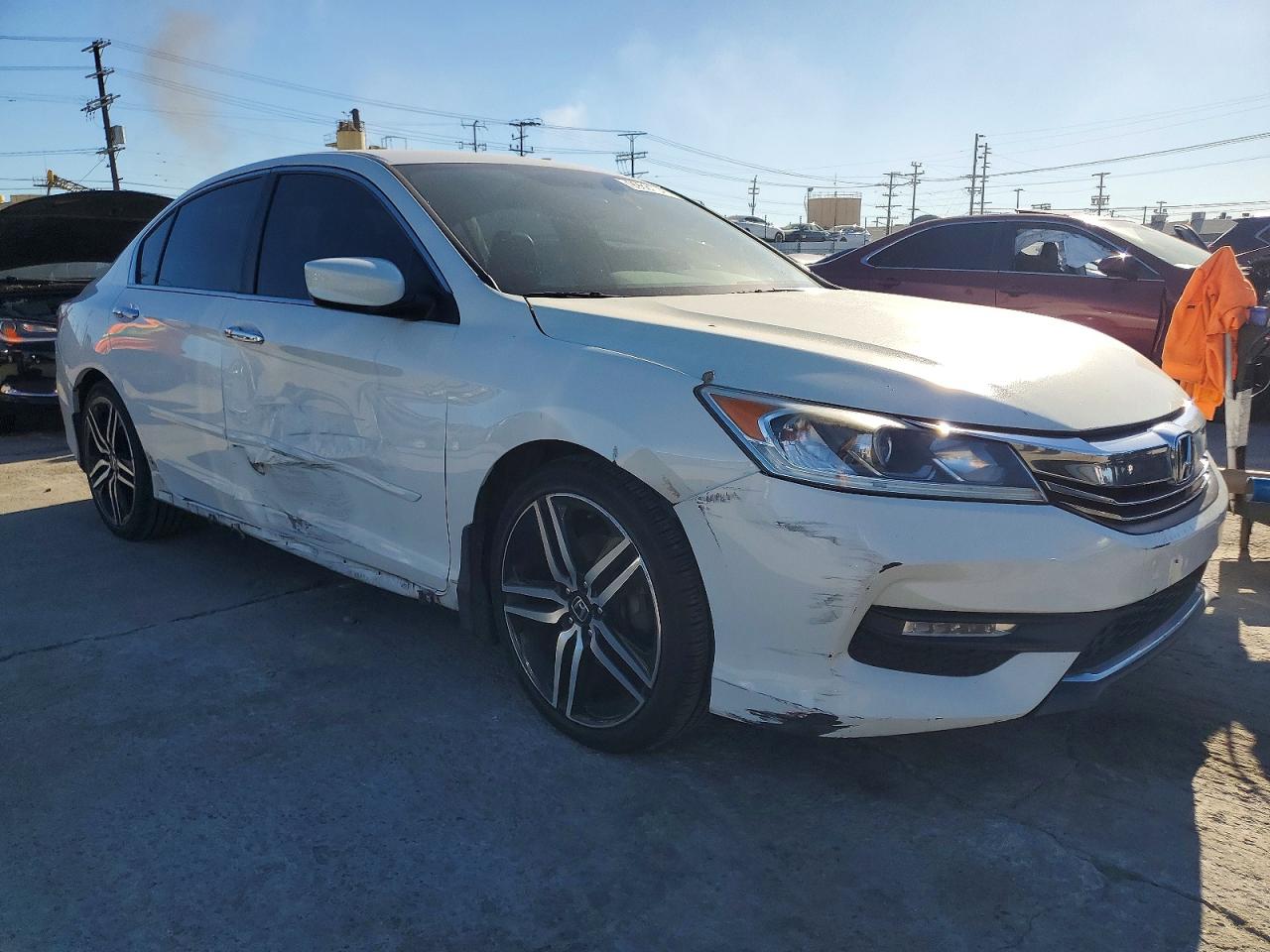 2016 HONDA ACCORD SPORT photo 4