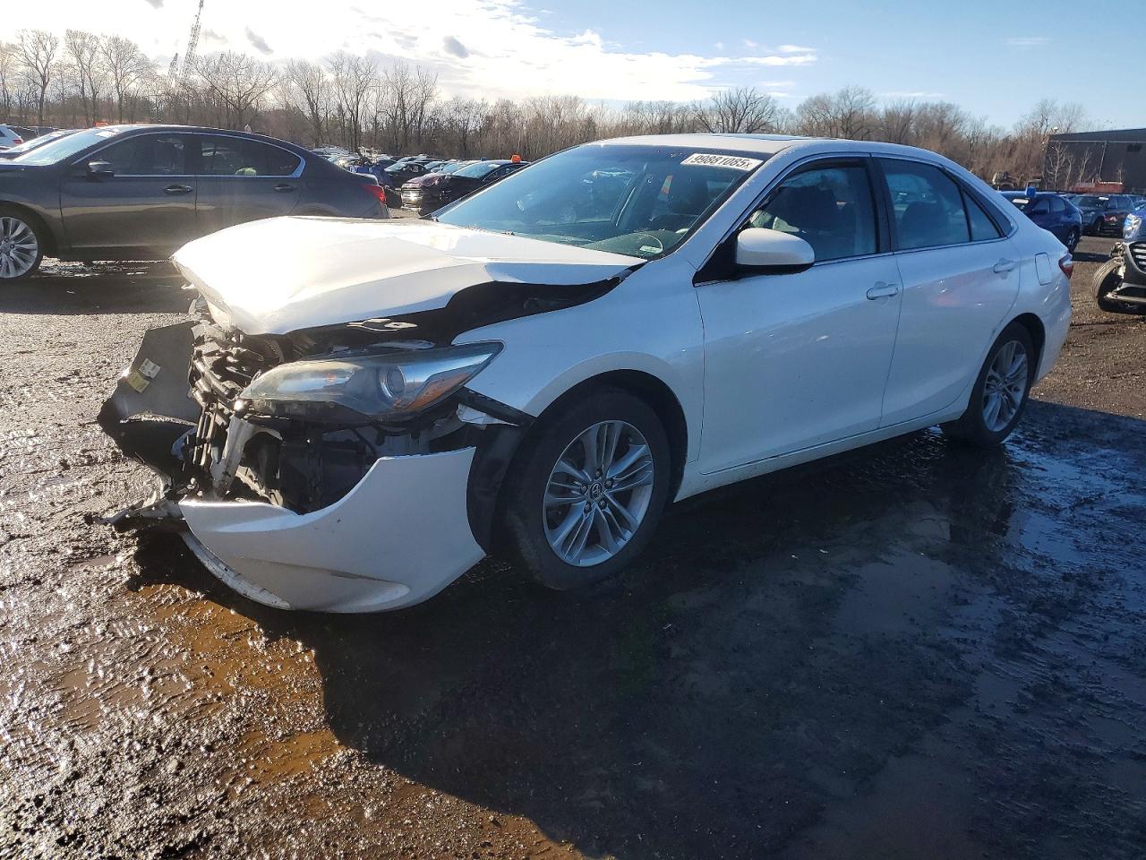 2016 TOYOTA CAMRY