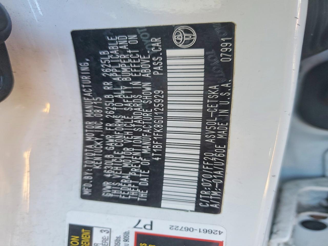 2016 TOYOTA CAMRY SE photo 12