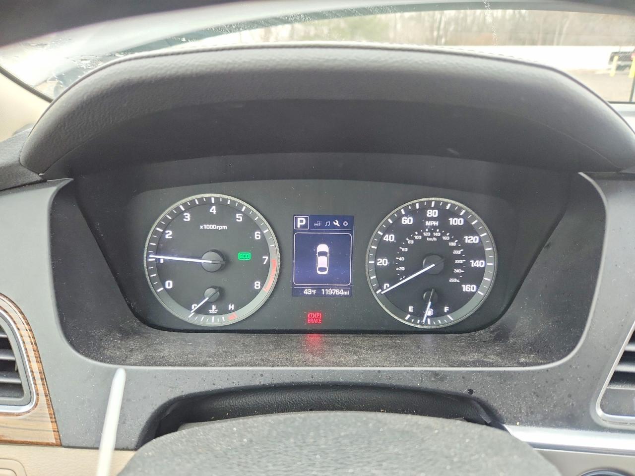 2017 HYUNDAI SONATA SPORT photo 9