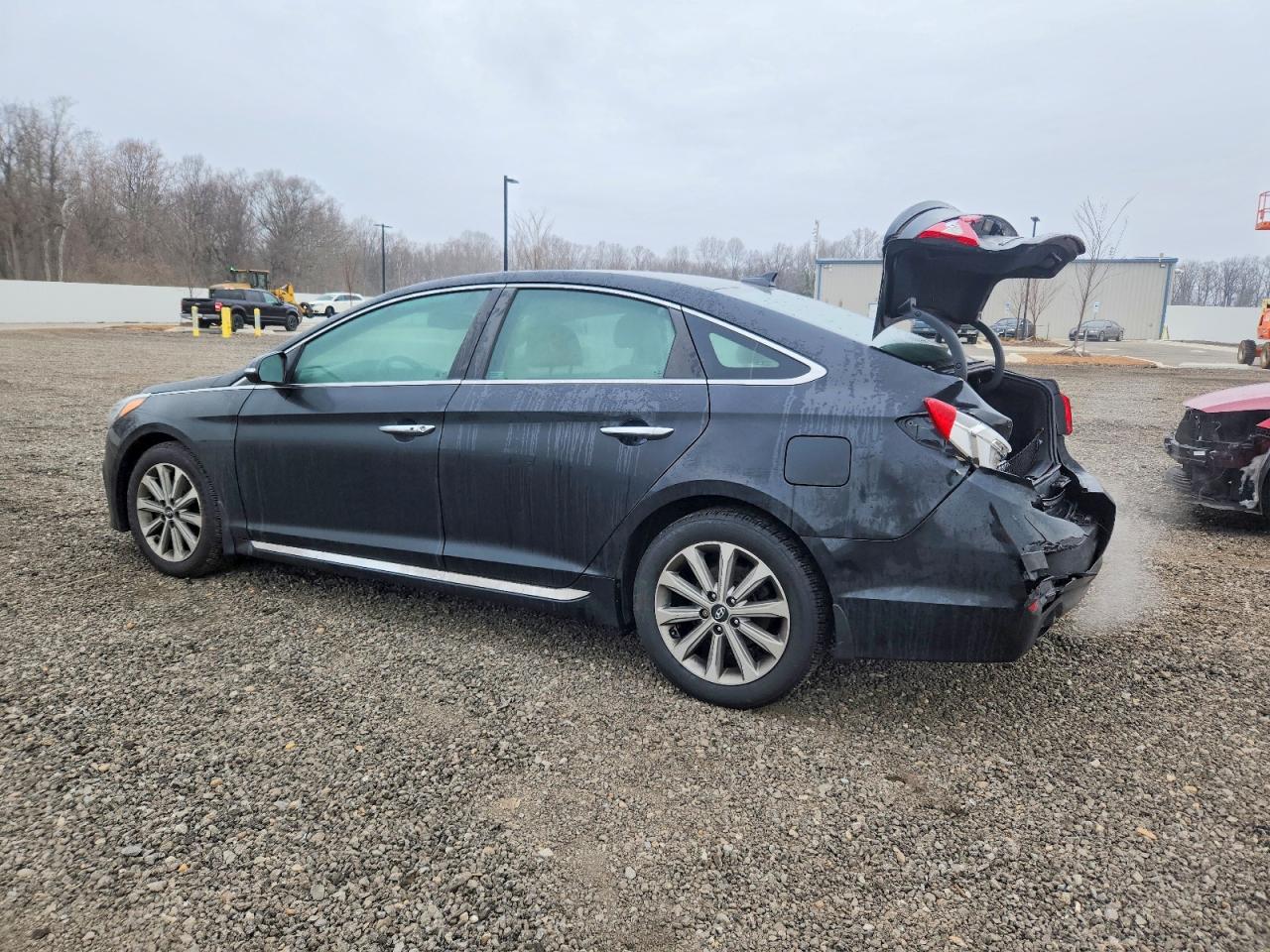 2017 HYUNDAI SONATA SPORT photo 2