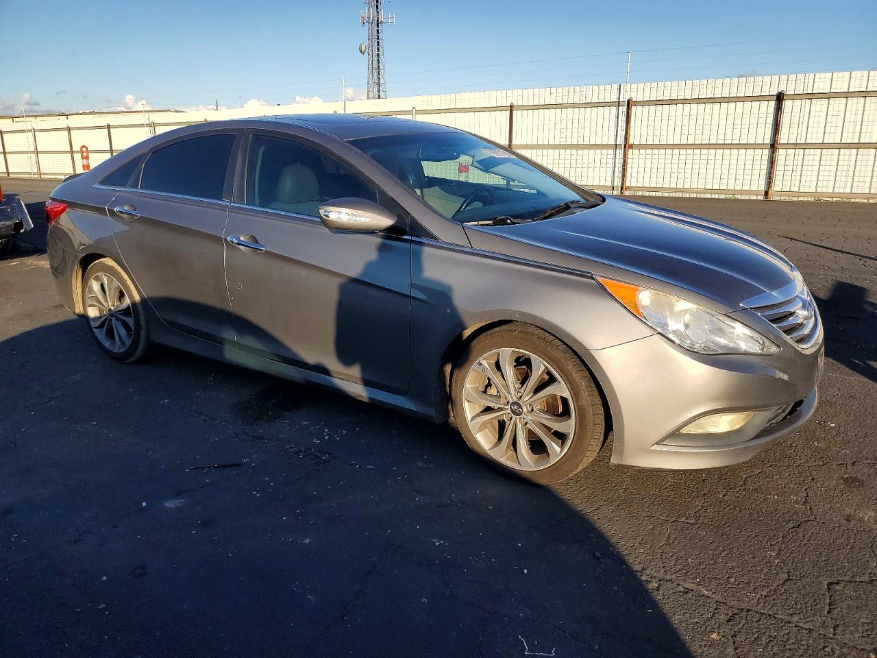 2014 HYUNDAI SONATA SE photo 7