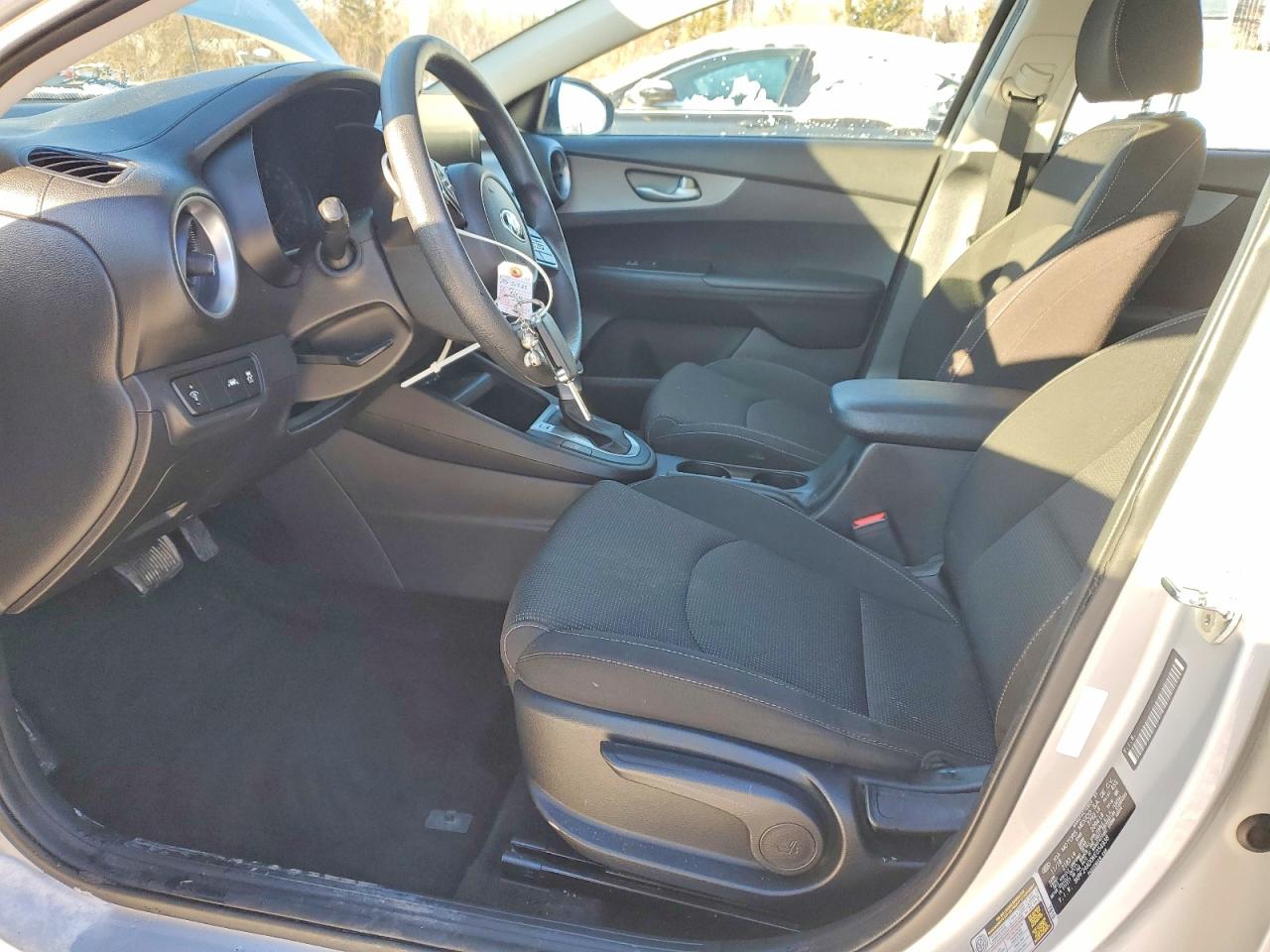 2019 KIA FORTE FE photo 19