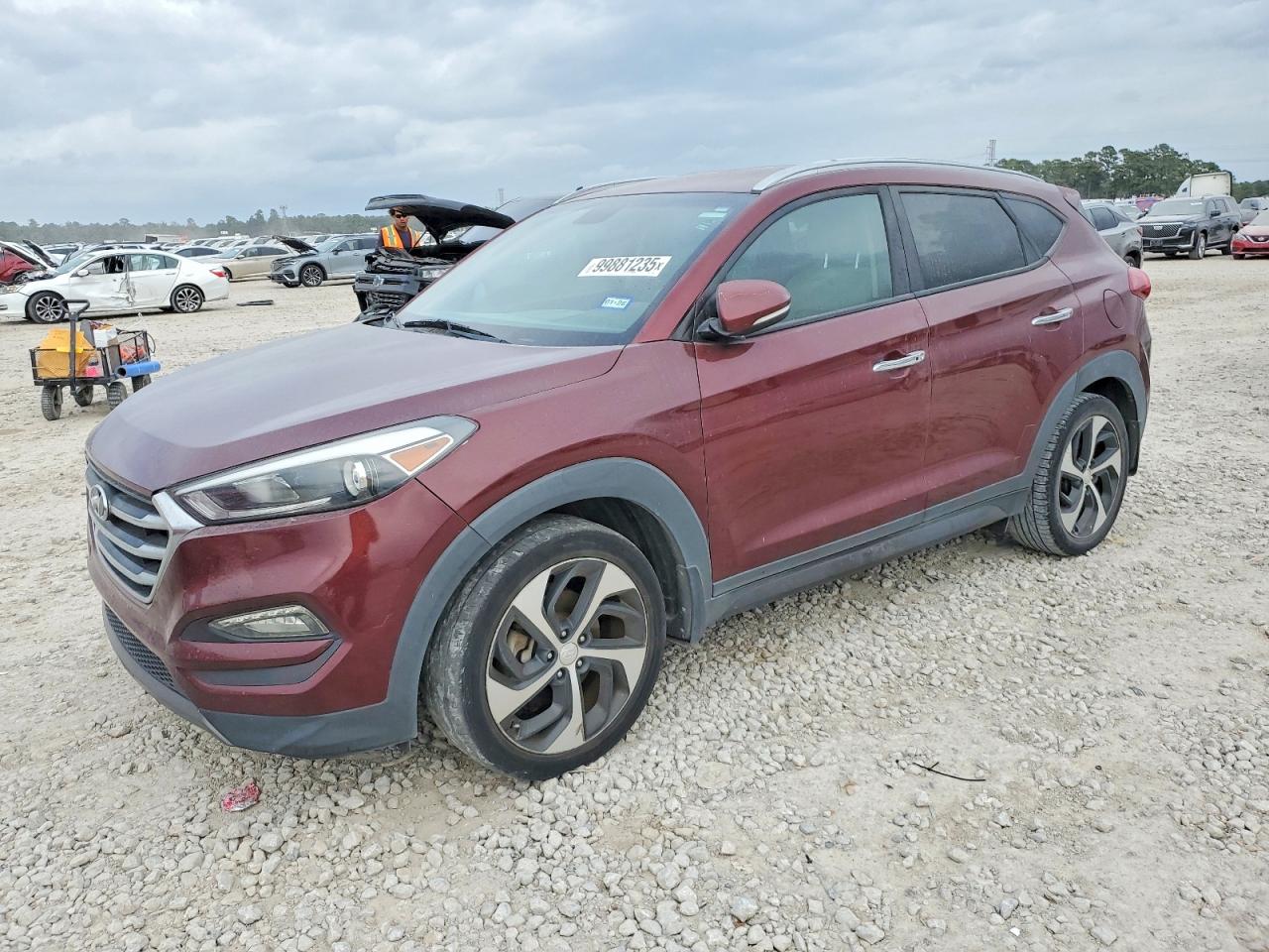 2016 HYUNDAI TUCSON