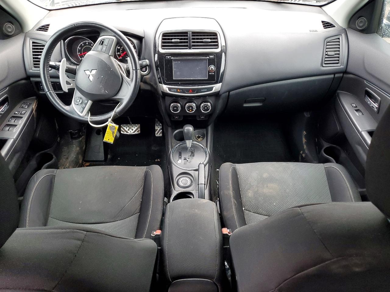 2015 MITSUBISHI OUTLANDER SPORT SE photo 8