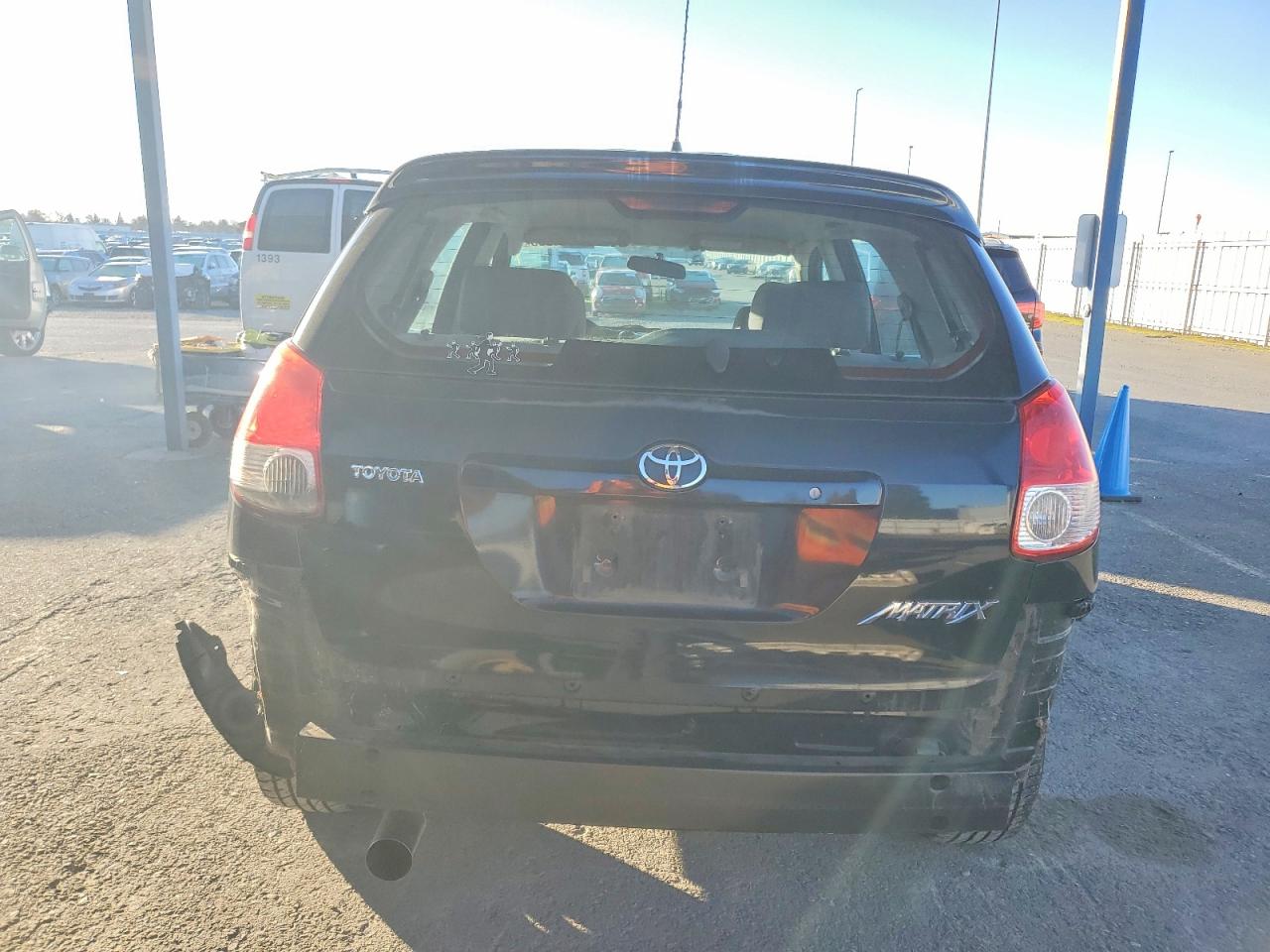 2003 TOYOTA COROLLA MATRIX XR photo 11