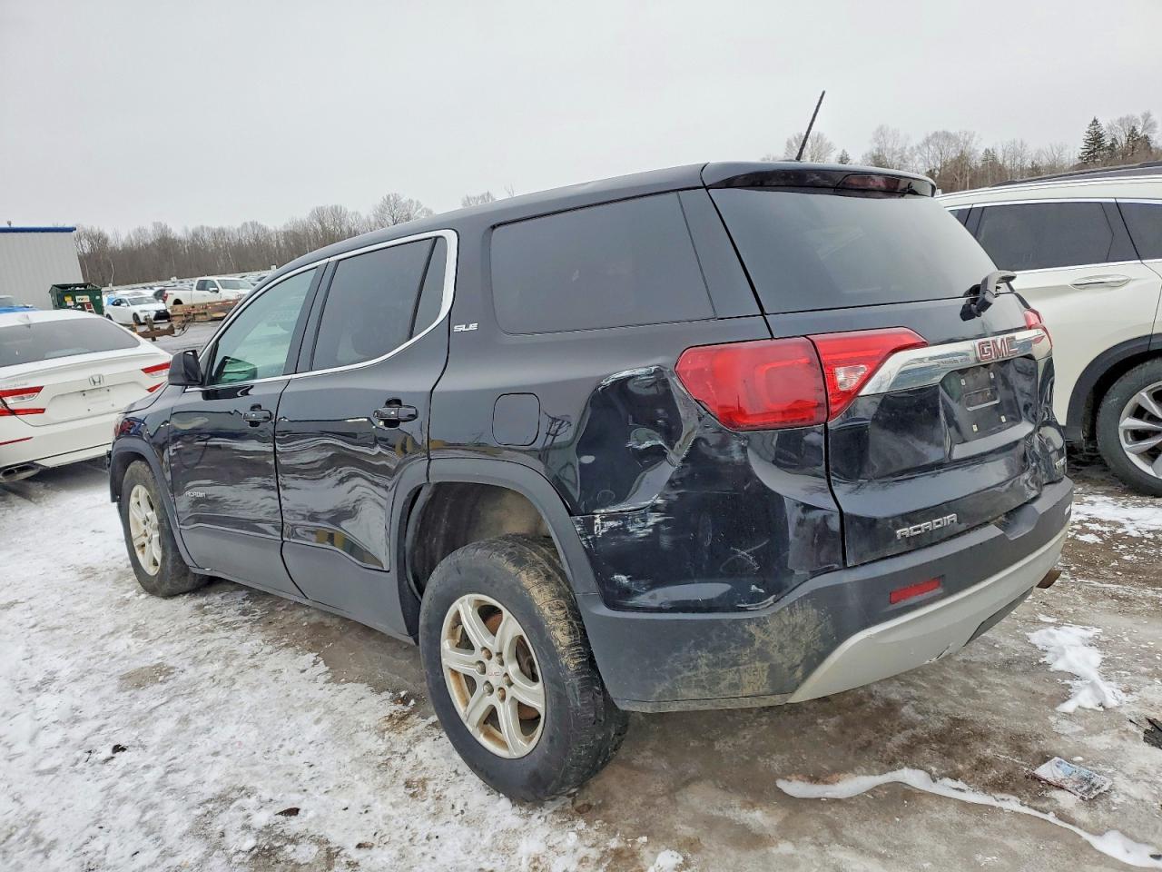 2019 GMC ACADIA SLE photo 3