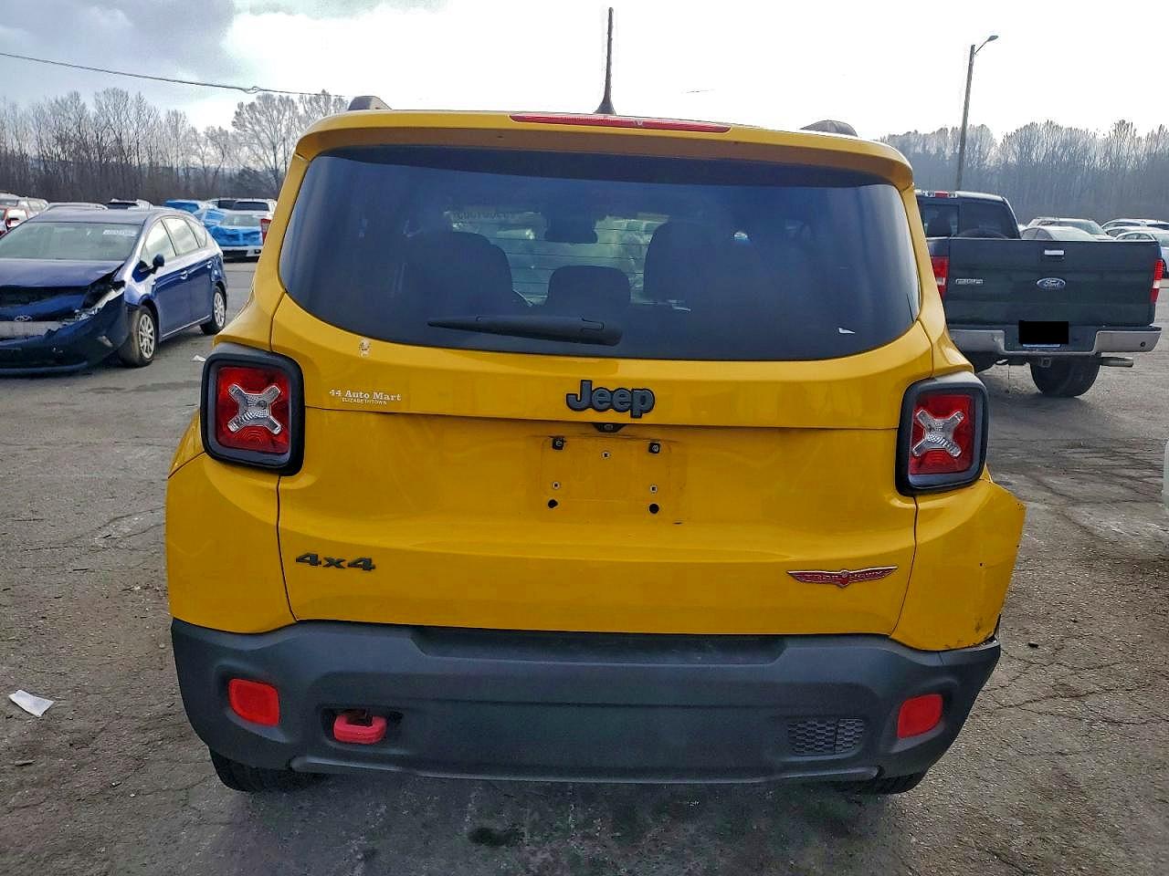 2015 JEEP RENEGADE TRAILHAWK photo 6