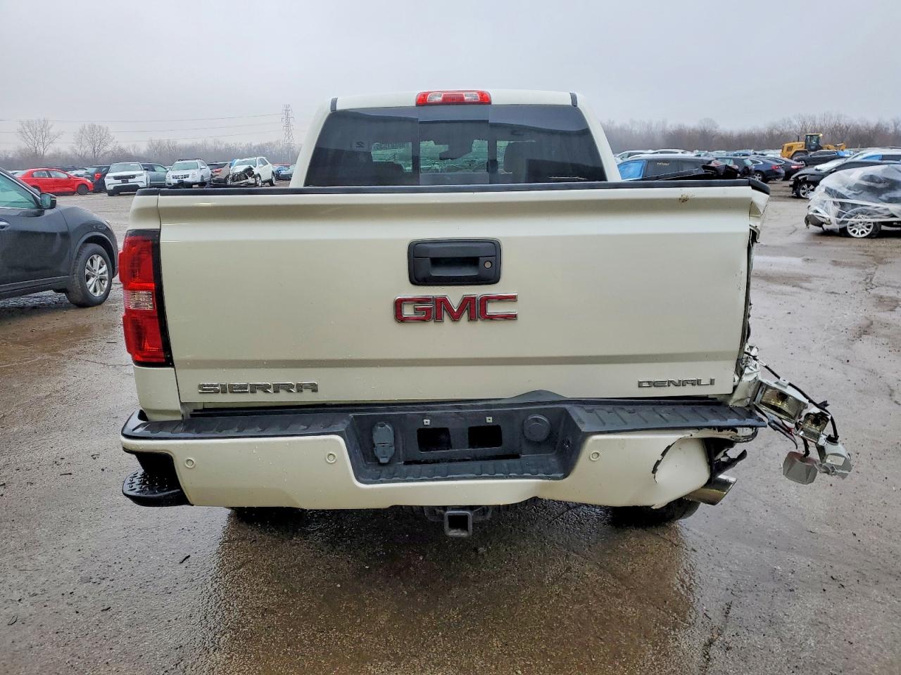 2015 GMC SIERRA K1500 DENALI photo 11
