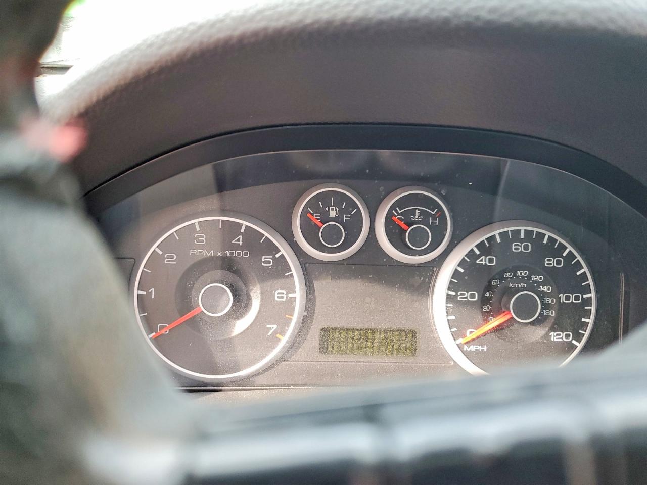 2007 FORD FUSION SE photo 9