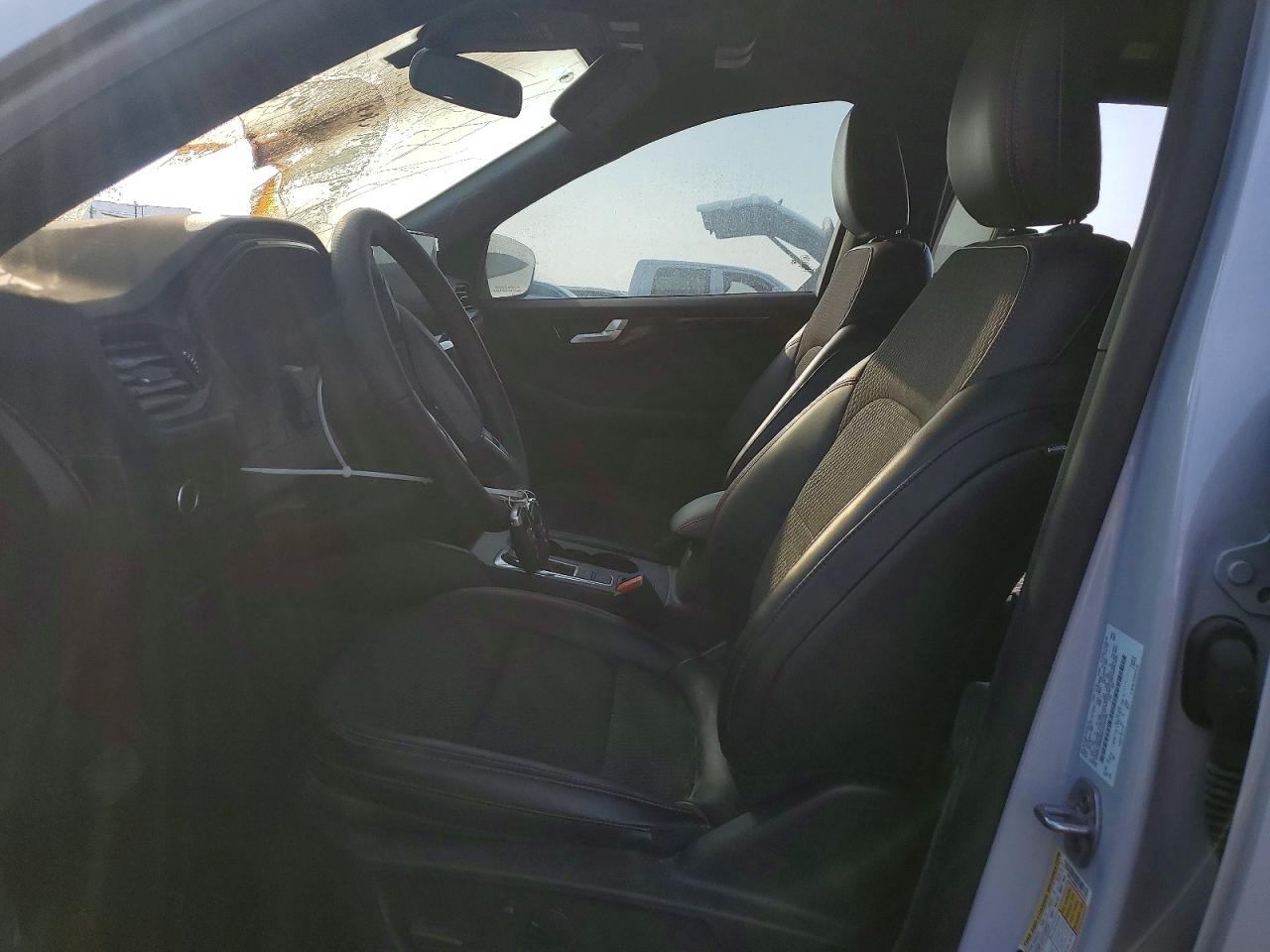 2025 FORD ESCAPE ST LINE photo 7