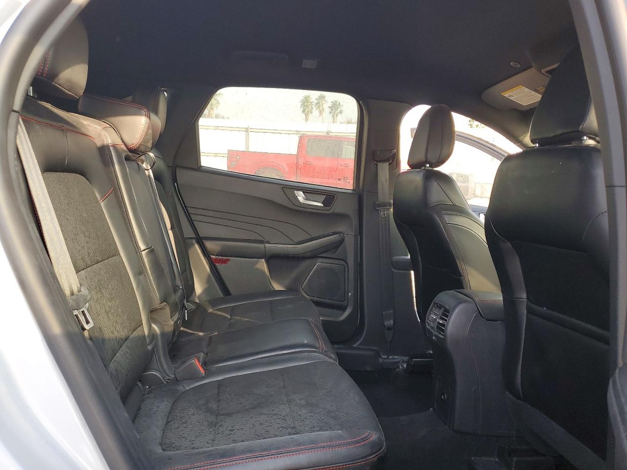 2025 FORD ESCAPE ST LINE photo 10