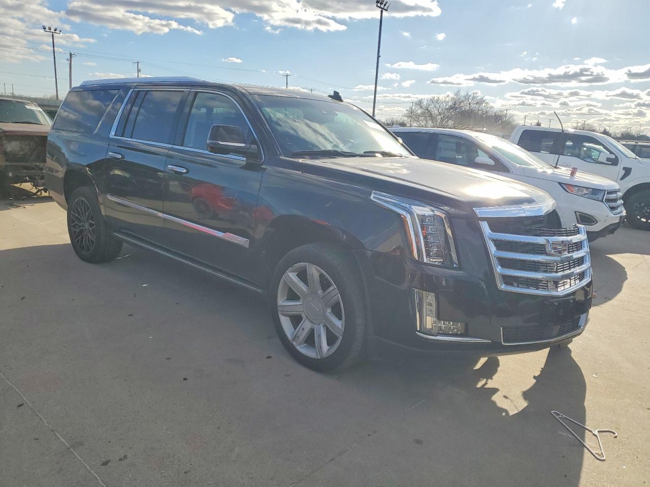 2016 CADILLAC ESCALADE ESV PREMIUM photo 4