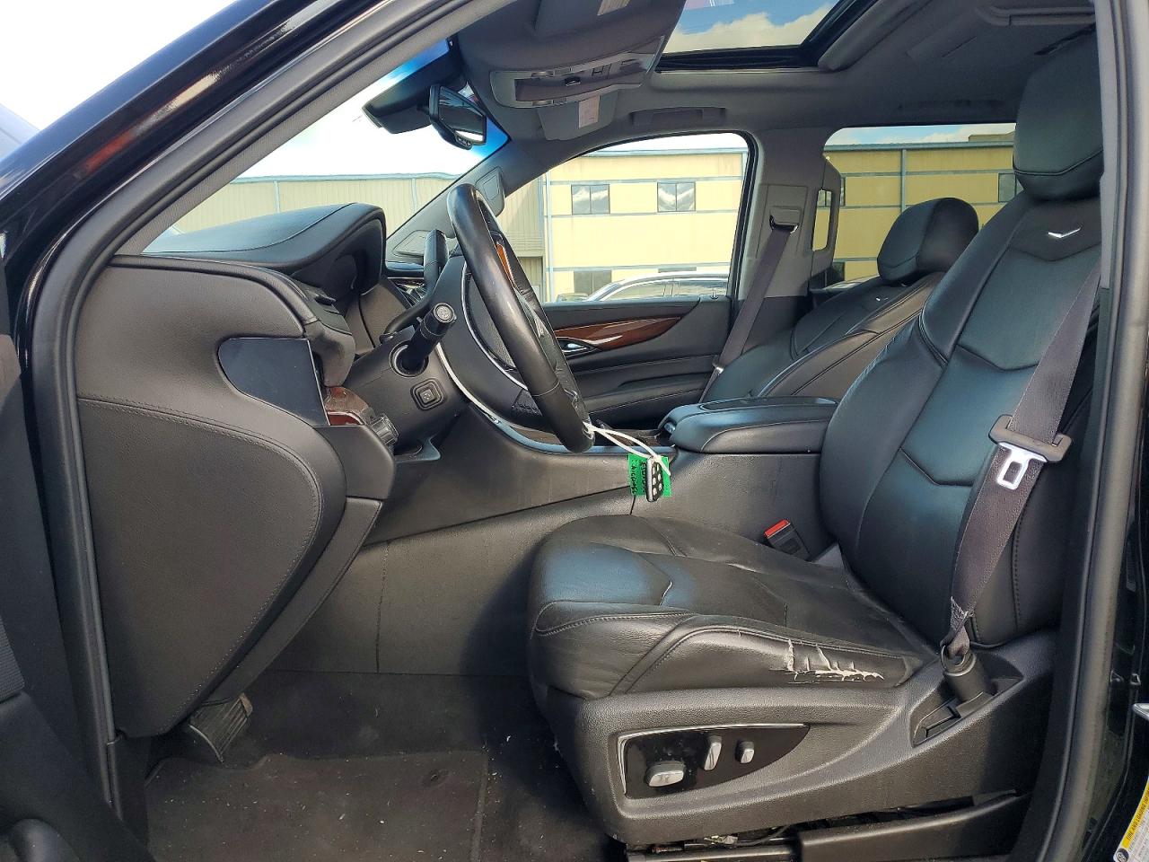 2016 CADILLAC ESCALADE ESV PREMIUM photo 7