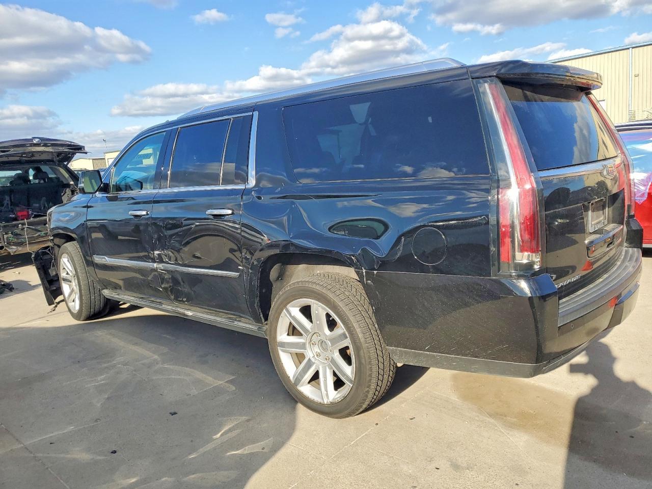 2016 CADILLAC ESCALADE ESV PREMIUM photo 2