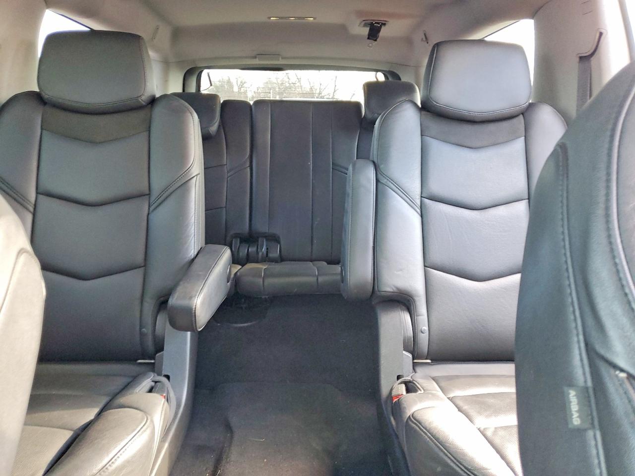 2016 CADILLAC ESCALADE ESV PREMIUM photo 10