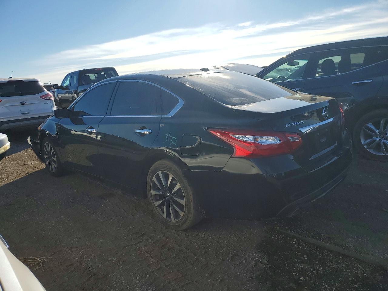 2017 NISSAN ALTIMA 2.5 photo 2
