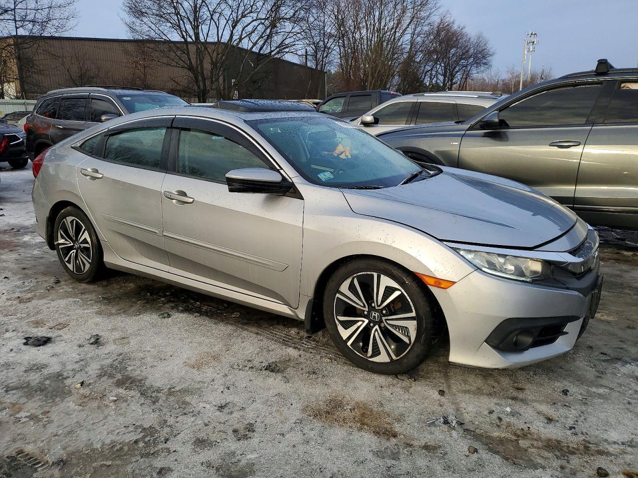 2016 HONDA CIVIC EX photo 4