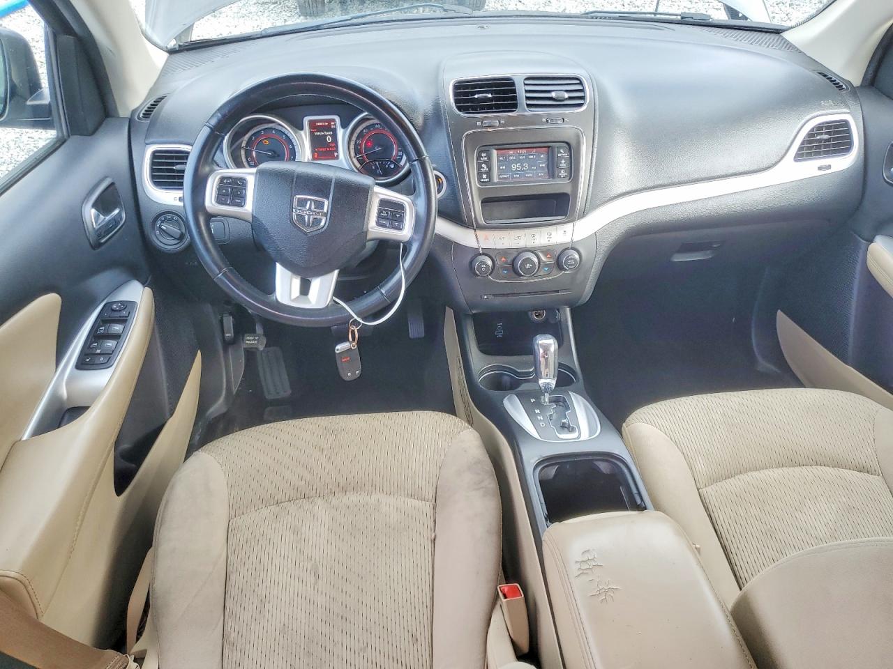 2018 DODGE JOURNEY SE photo 8