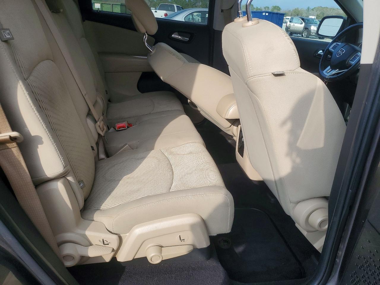 2018 DODGE JOURNEY SE photo 11