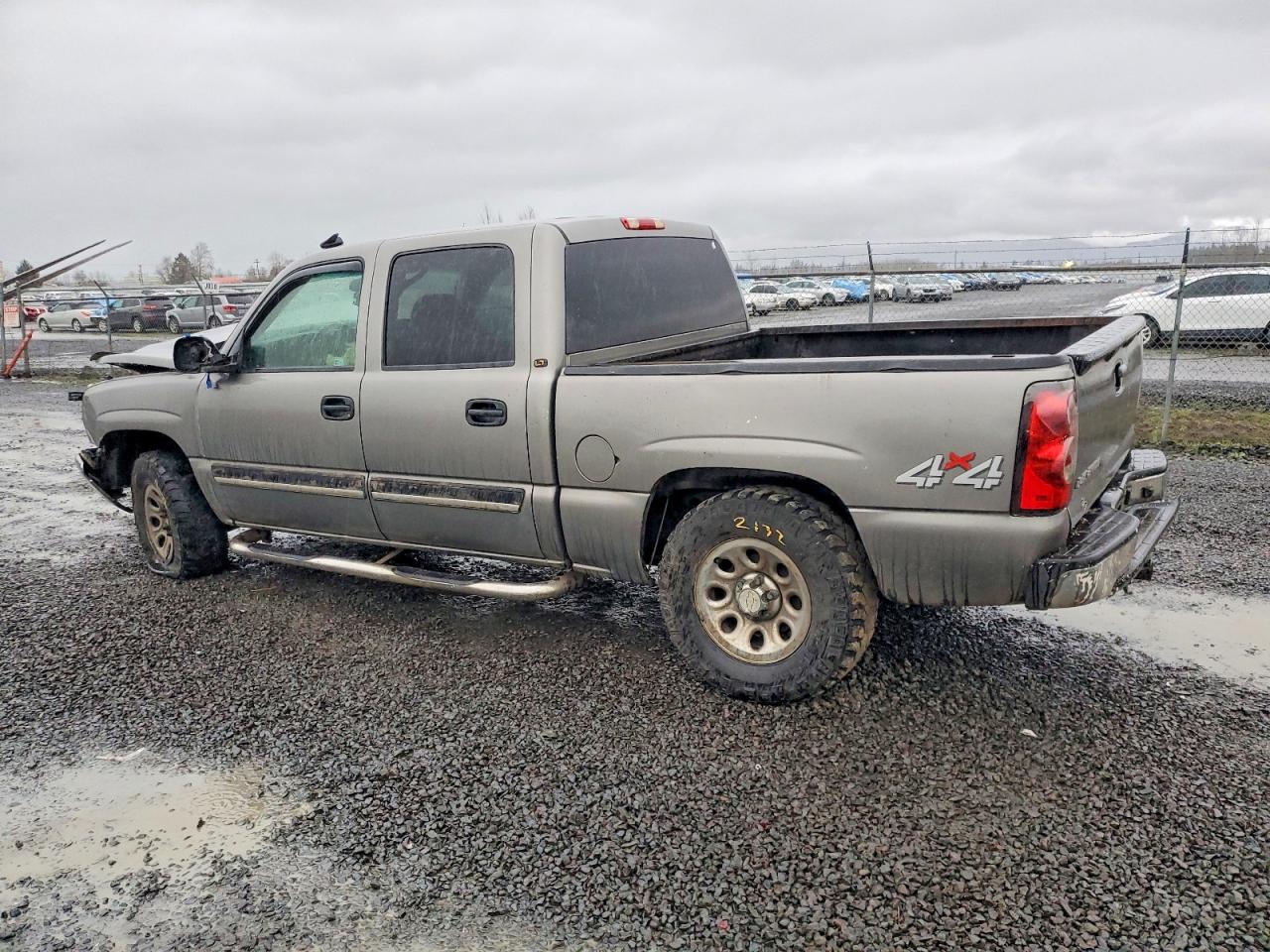 2006 CHEVROLET SILVERADO K1500 photo 2