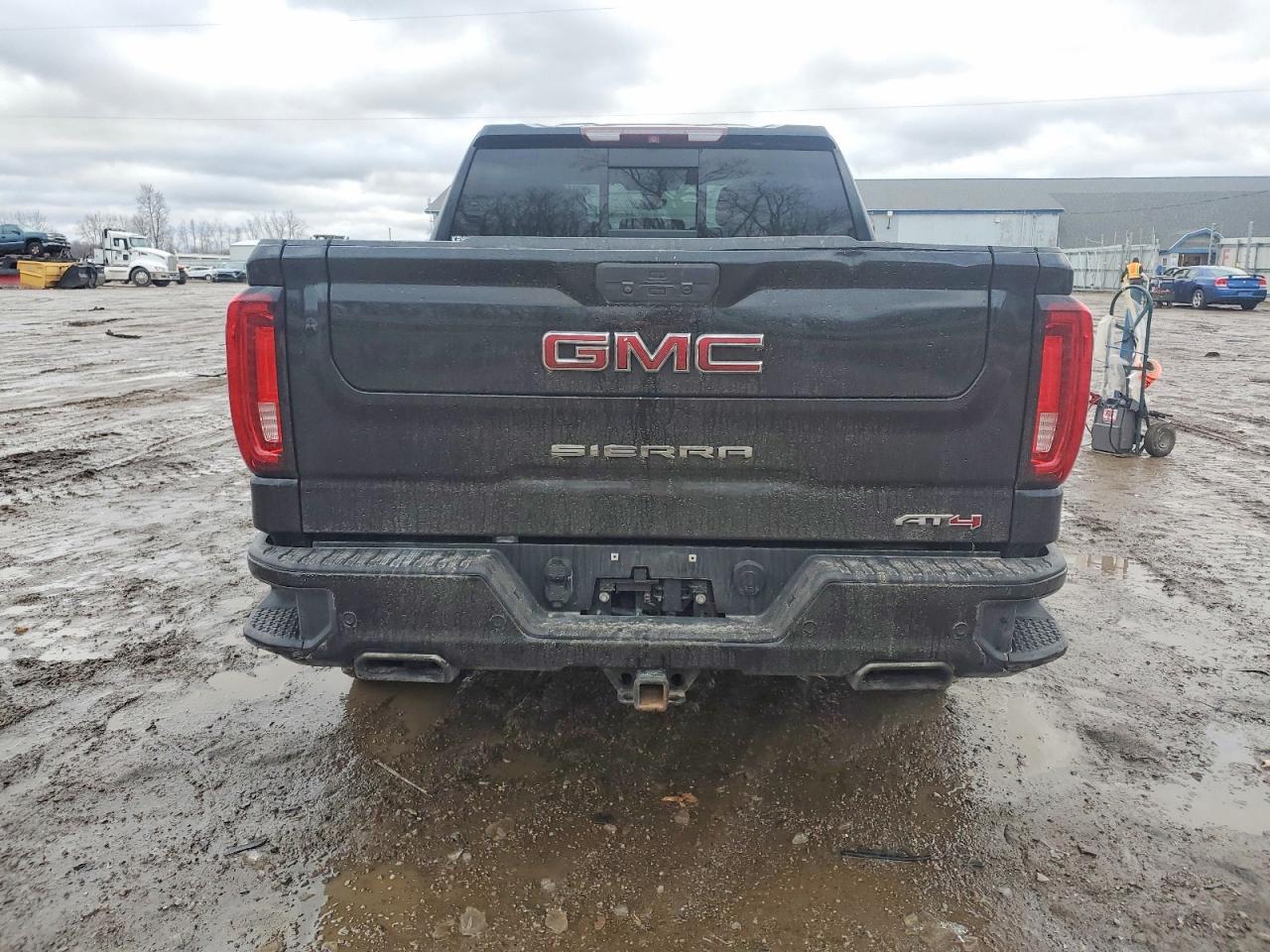 2019 GMC SIERRA K1500 AT4 photo 6