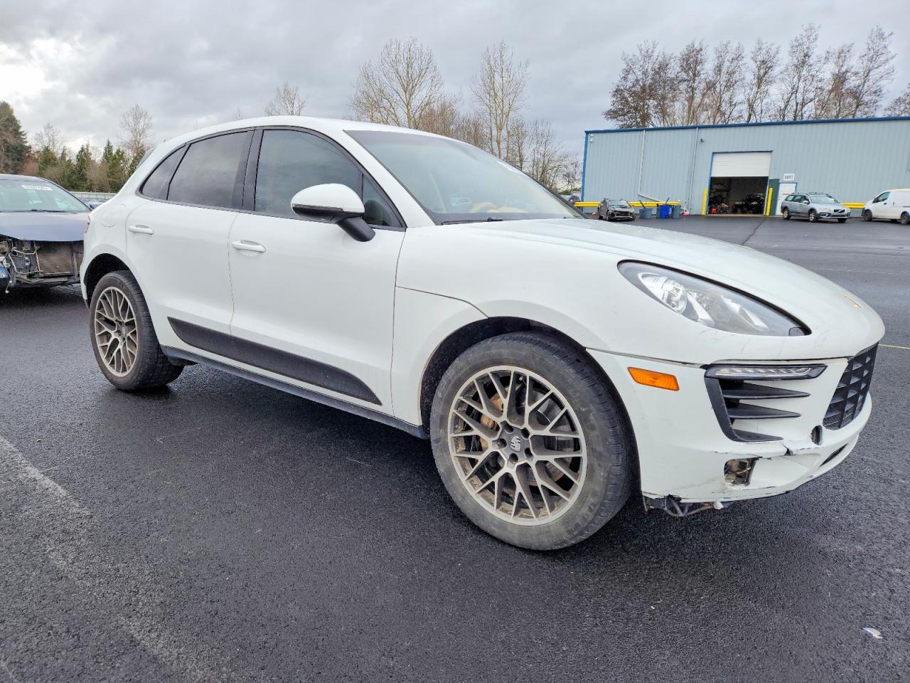2016 PORSCHE MACAN S photo 4