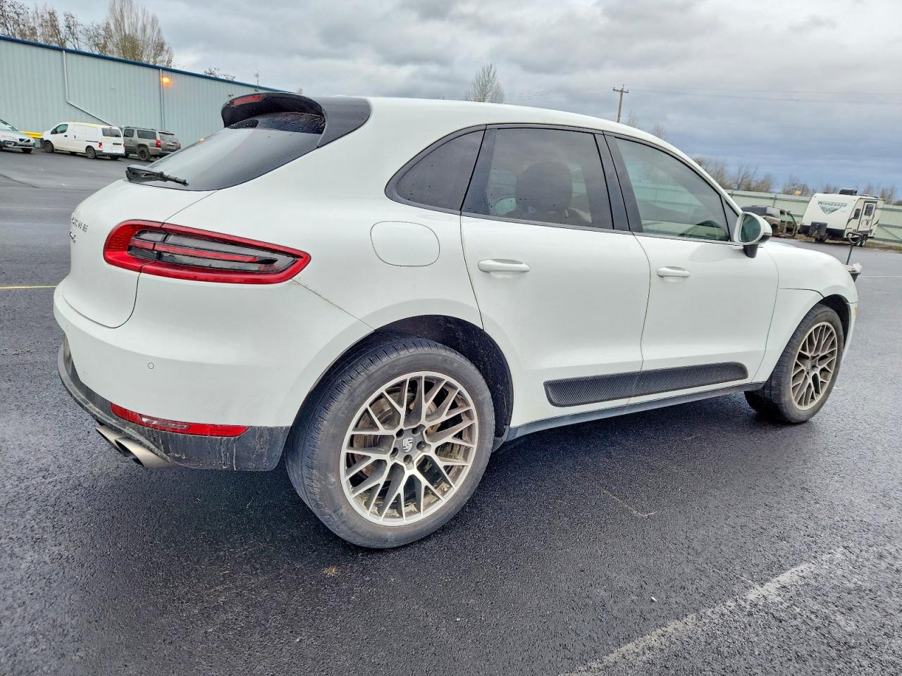 2016 PORSCHE MACAN S photo 3