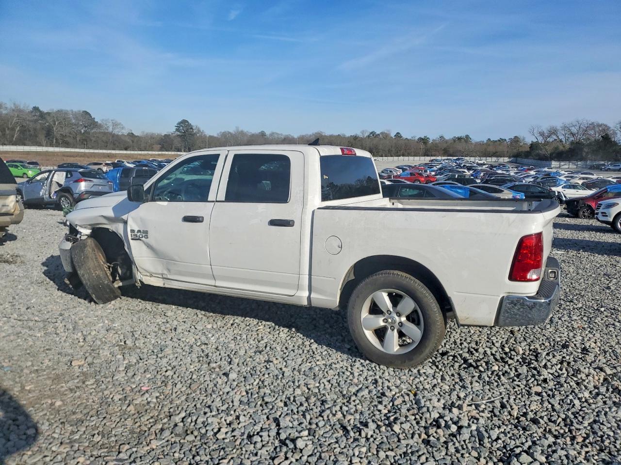 2023 RAM 1500 CLASSIC TRADESMAN photo 2