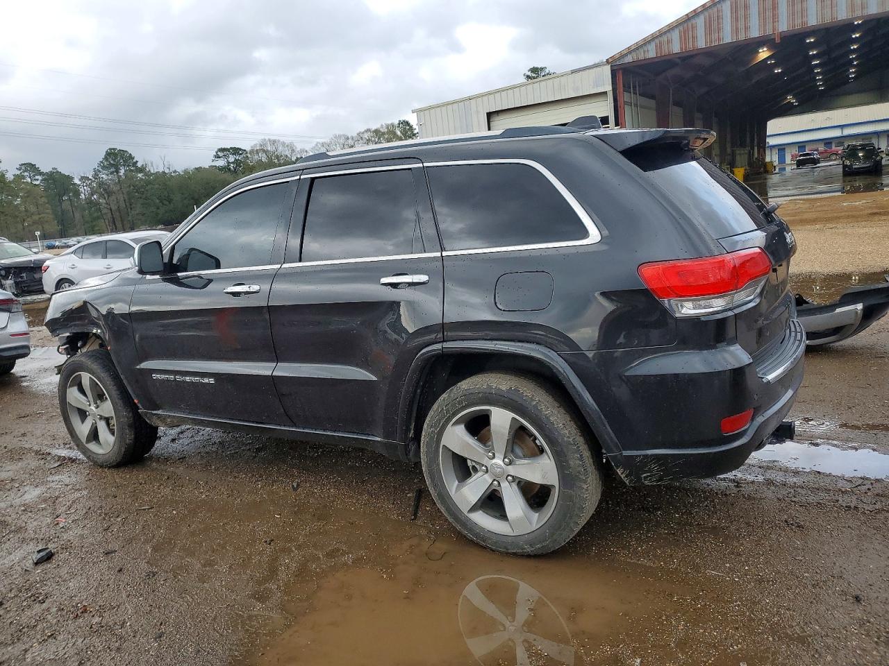 2015 JEEP GRAND CHEROKEE OVERLAND photo 2
