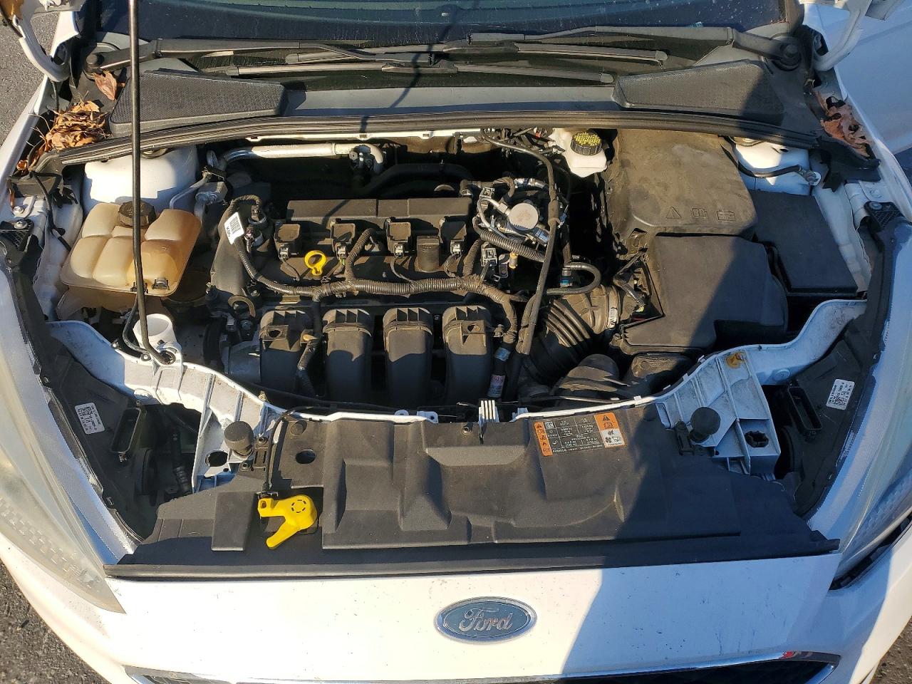 2018 FORD FOCUS SE photo 21