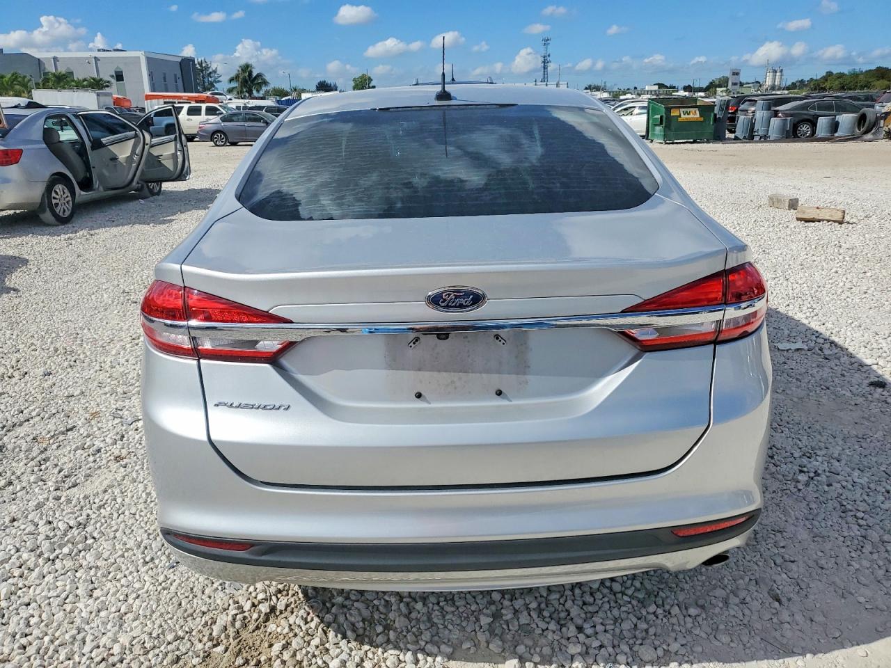 2017 FORD FUSION S photo 6