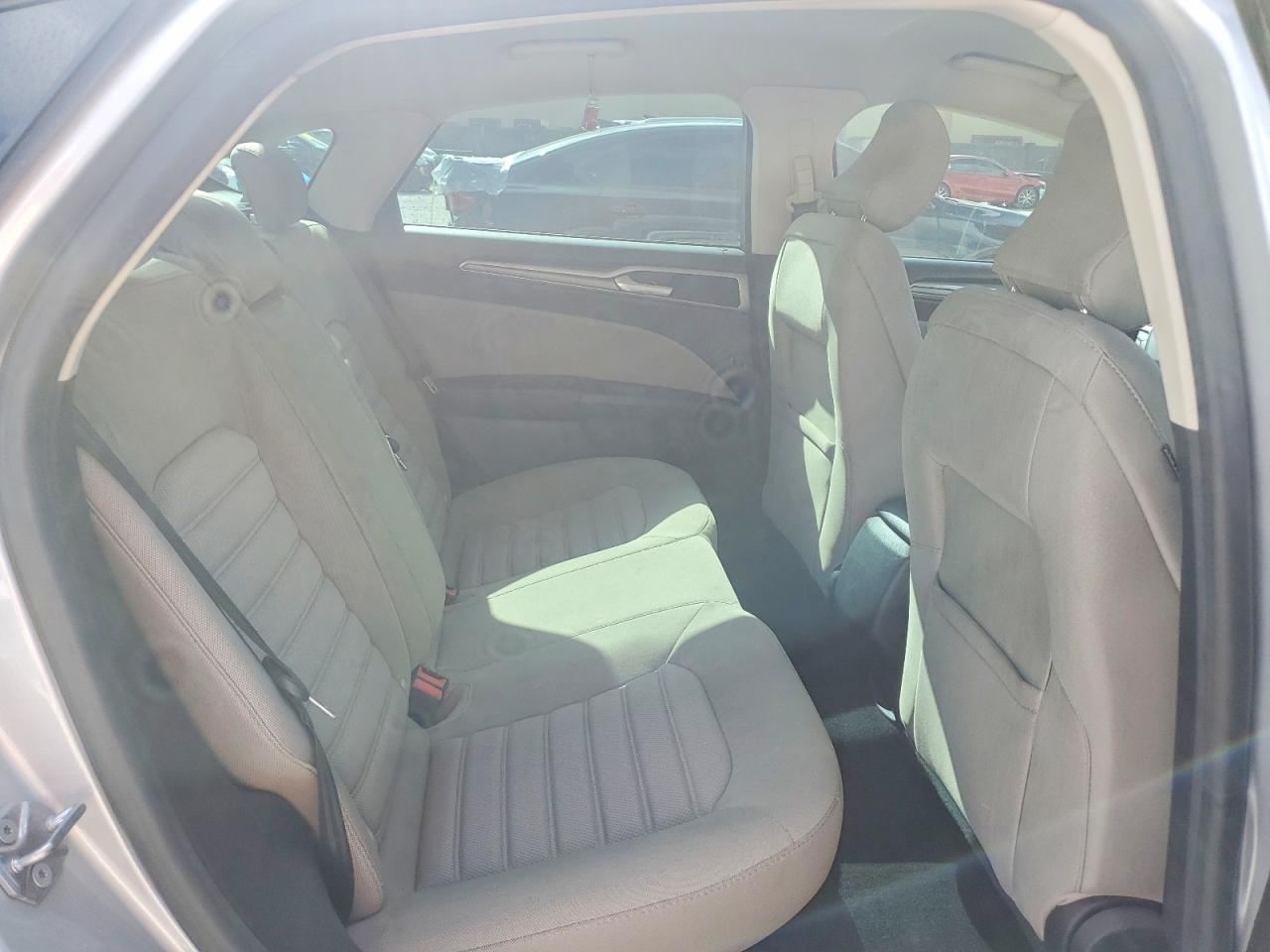 2017 FORD FUSION S photo 10