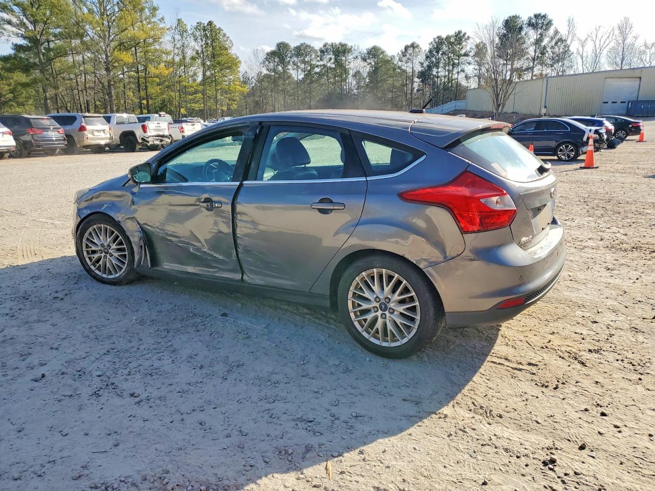 2014 FORD FOCUS TITANIUM photo 2