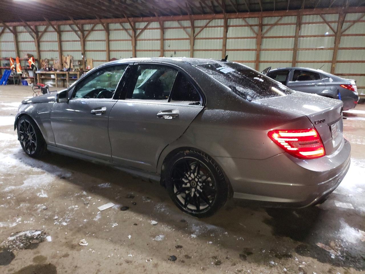 2013 MERCEDES-BENZ C 300 4MATIC photo 2