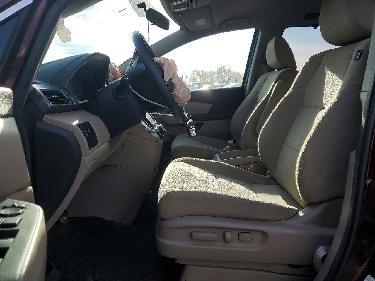 2014 HONDA ODYSSEY EX photo 7
