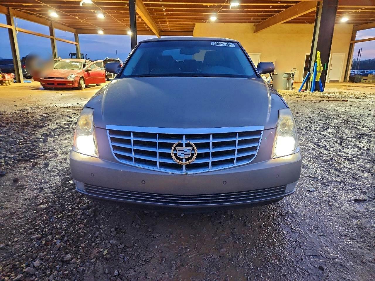 2006 CADILLAC DTS photo 5