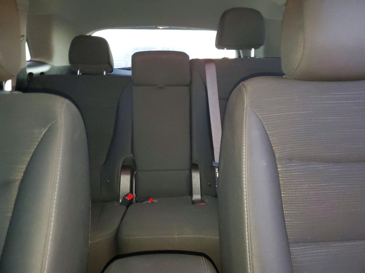 2015 KIA SORENTO LX photo 10