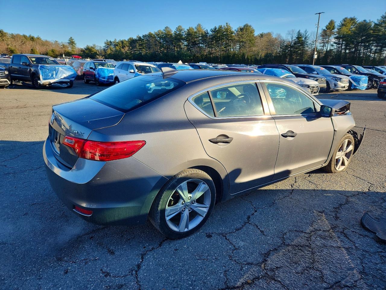 2014 ACURA ILX 20 photo 3