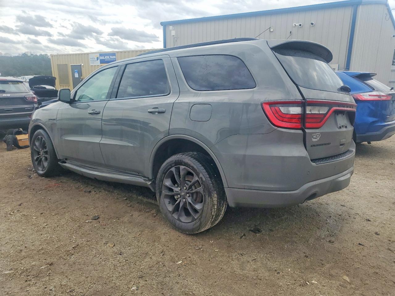 2023 DODGE DURANGO R/T photo 2