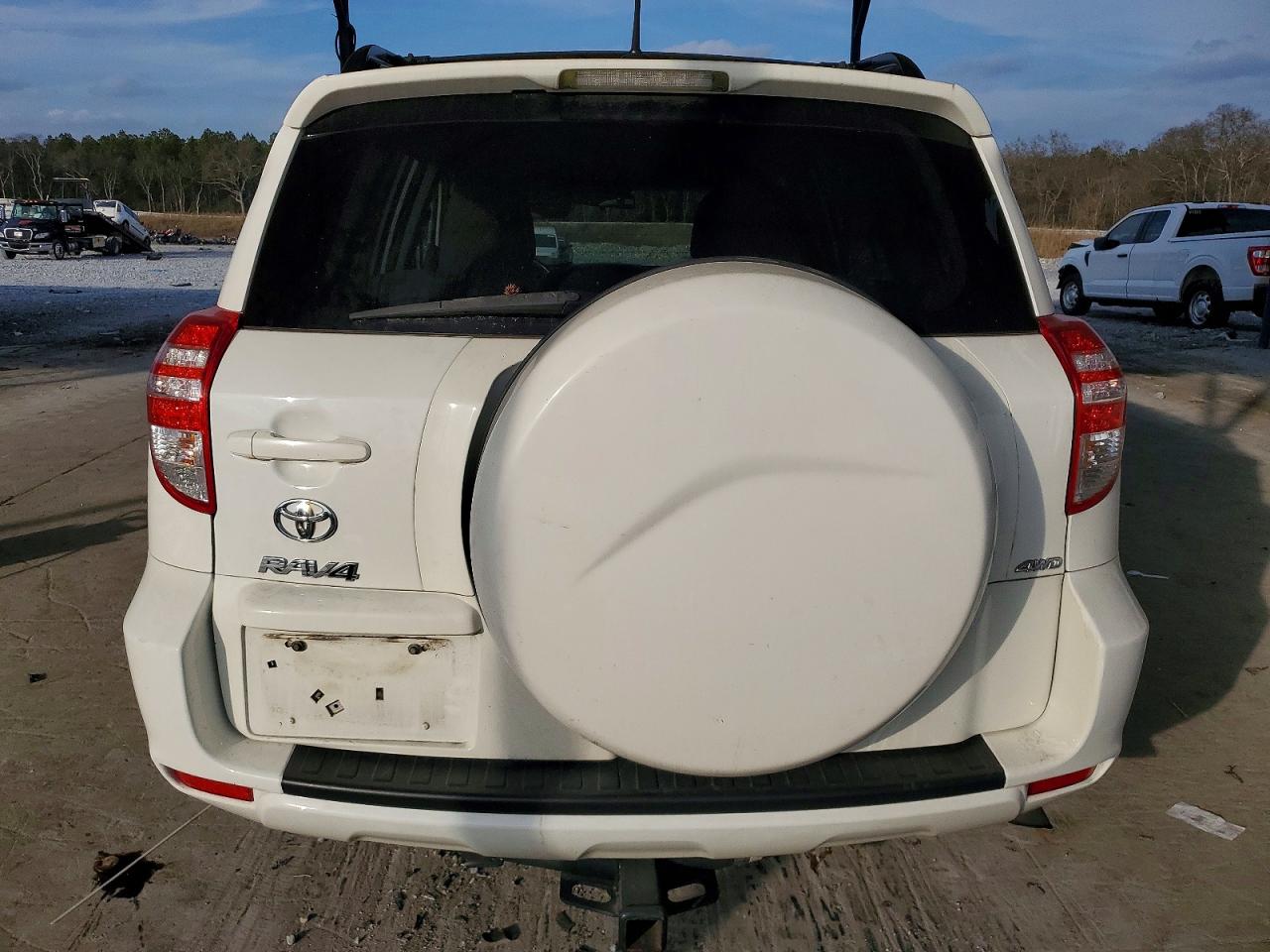 2012 TOYOTA RAV4 photo 6
