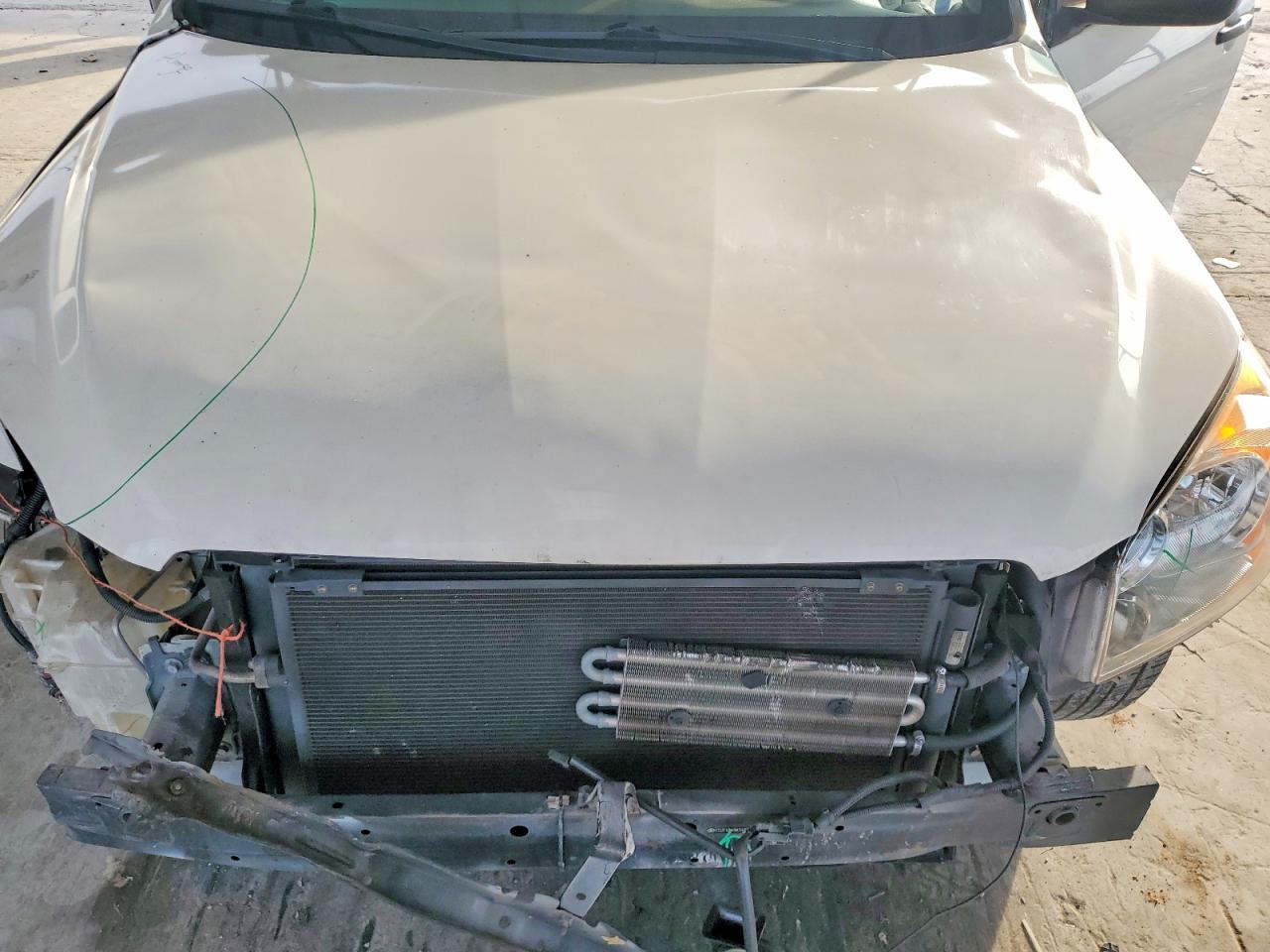 2012 TOYOTA RAV4 photo 11