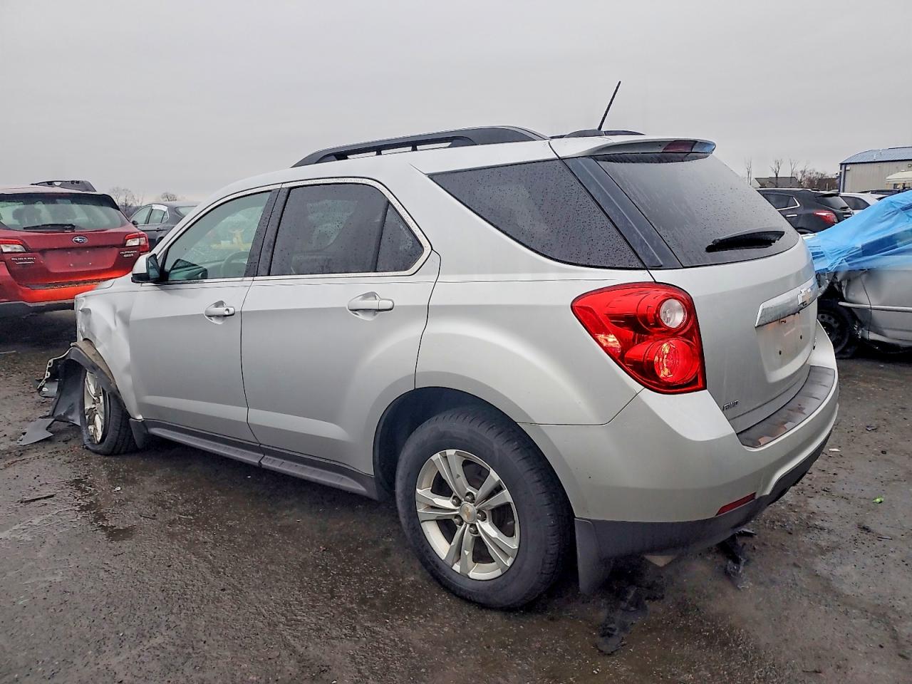 2015 CHEVROLET EQUINOX LT photo 4