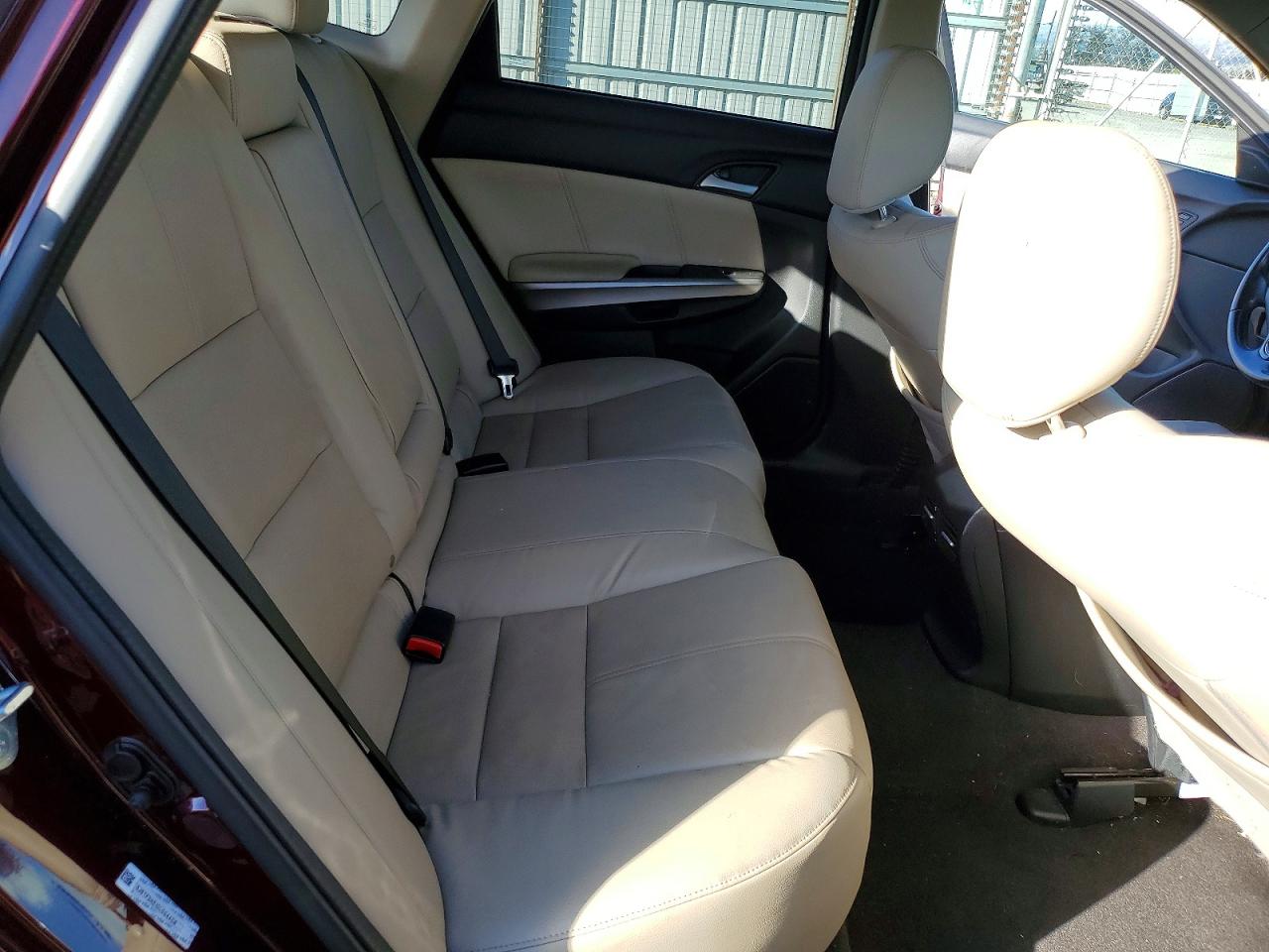 2013 HONDA CROSSTOUR EXL photo 19