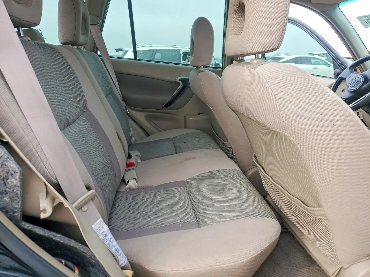2003 TOYOTA RAV4 photo 11